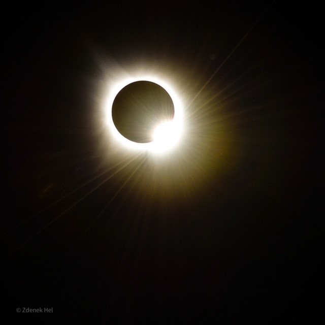 Zel_eclipse_1.jpg