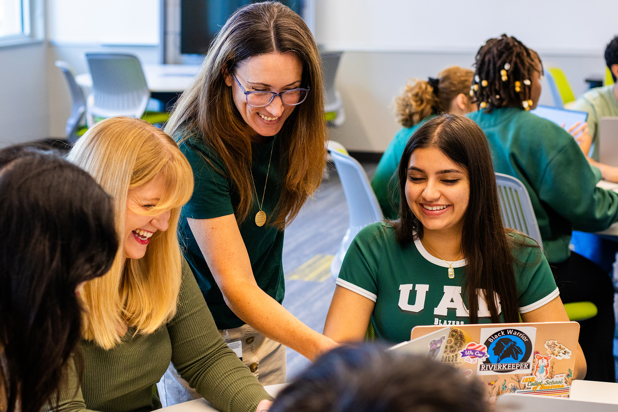 UAB students in a computer lab. 