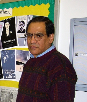 Dr. Carlos Orihuela