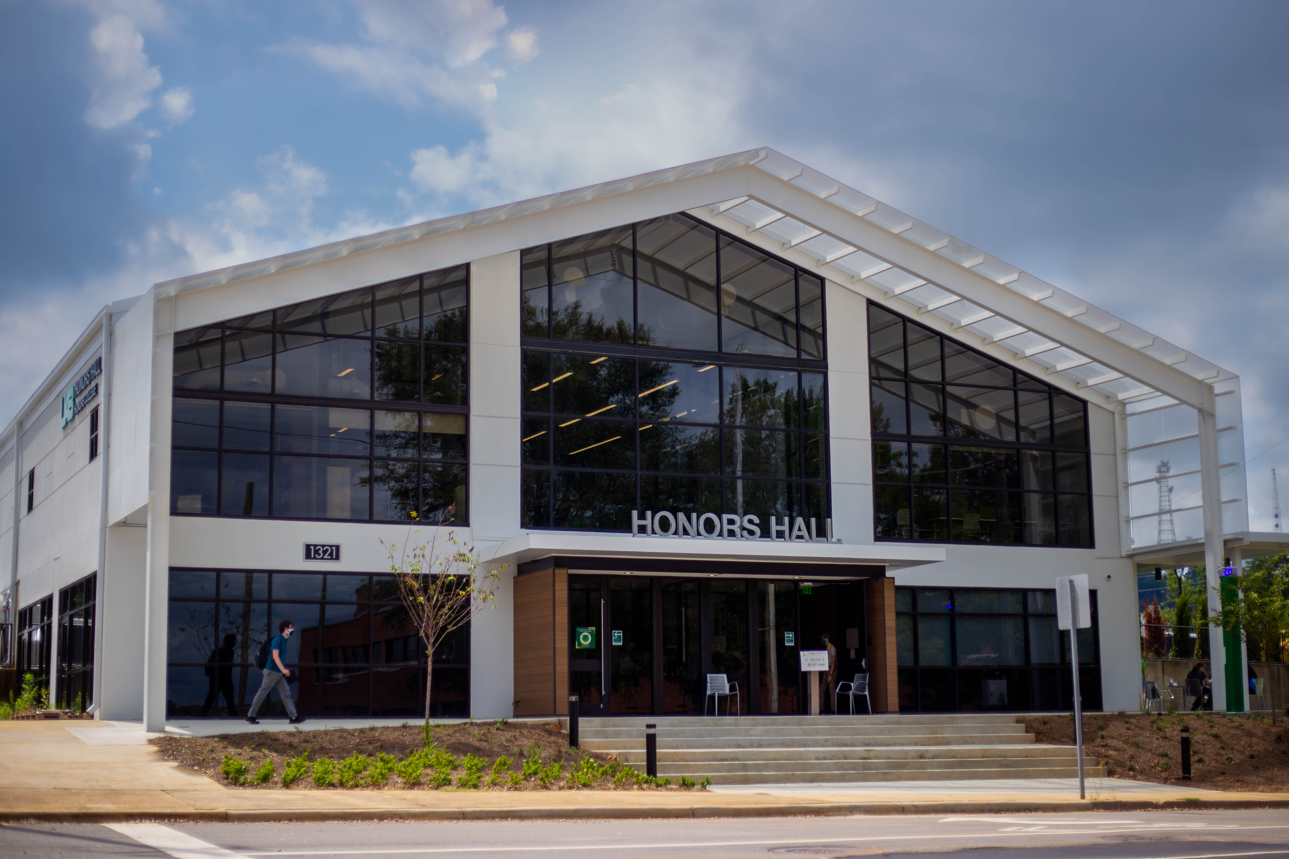 Uab S Newest Learning Facility Is Home To Honors Students Honors College Uab