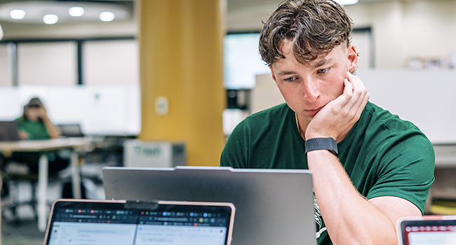 Student workers get access to PowerBI for hands-on training