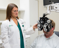 Focus Mode: UAB optometrist prescribes strategies for digital eye wellness