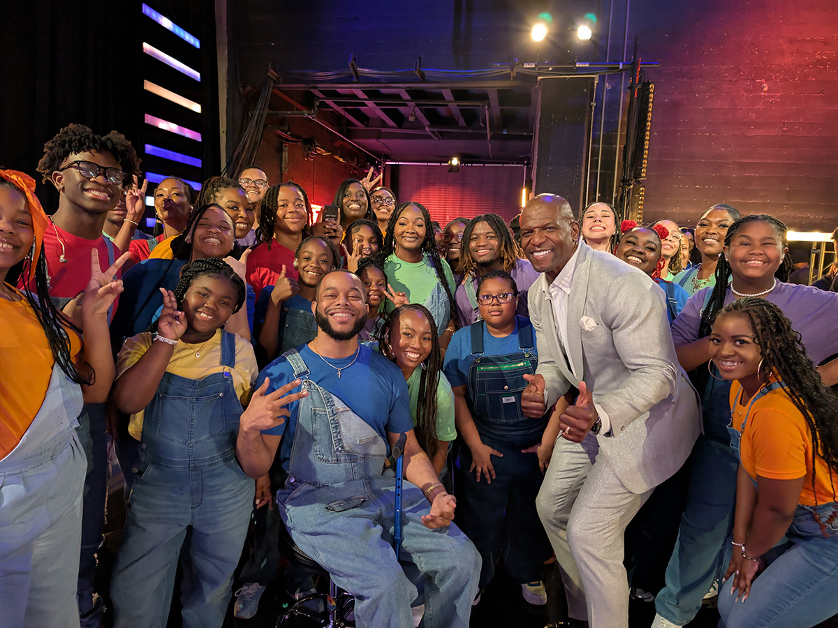 Ahkeem Lee’s choir with Terry Crews