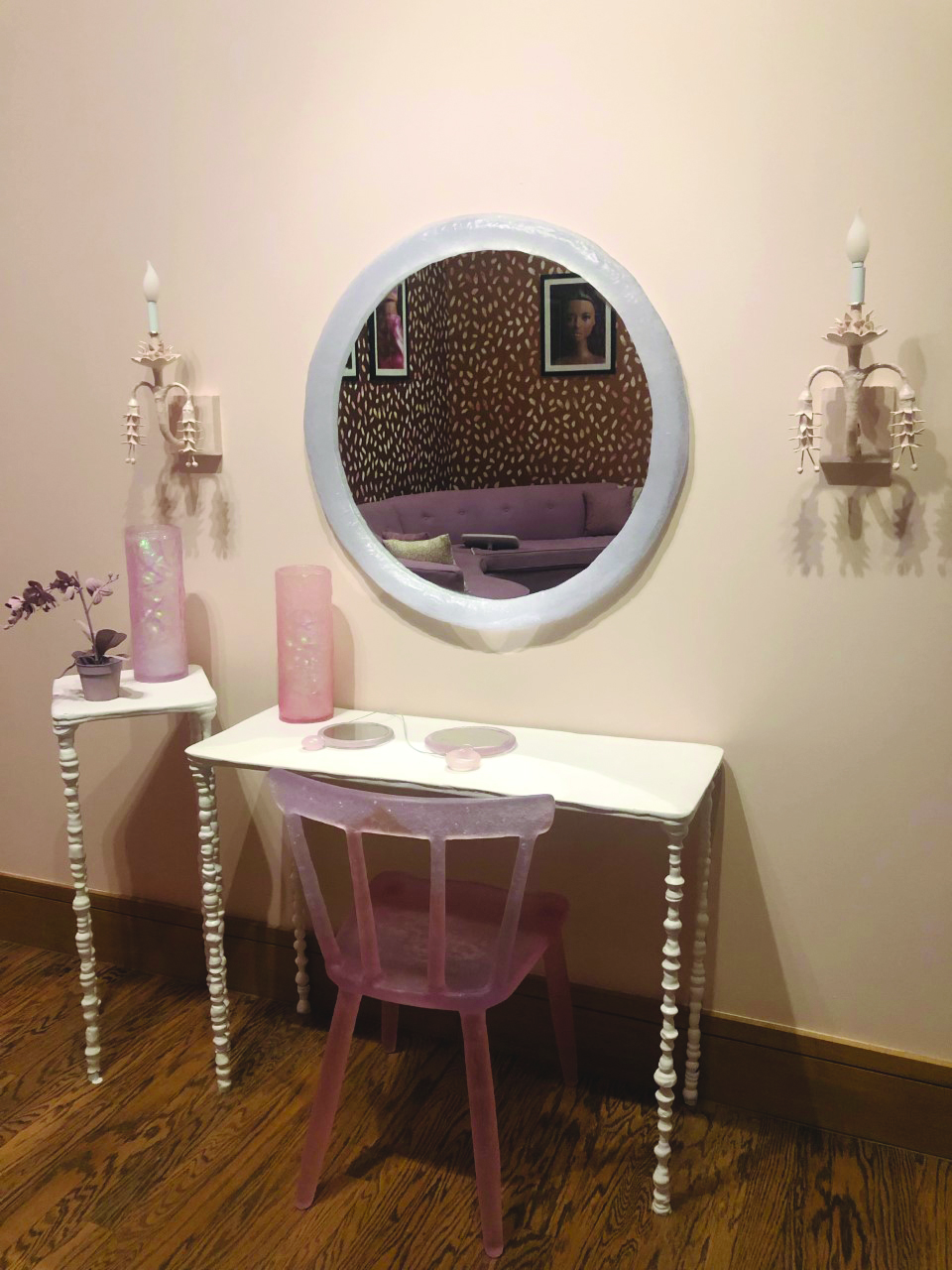 dressing table